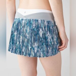 Lululemon Time To Shine Skirt Blurry Belle Multi / White / Tink Stripe Battlesh